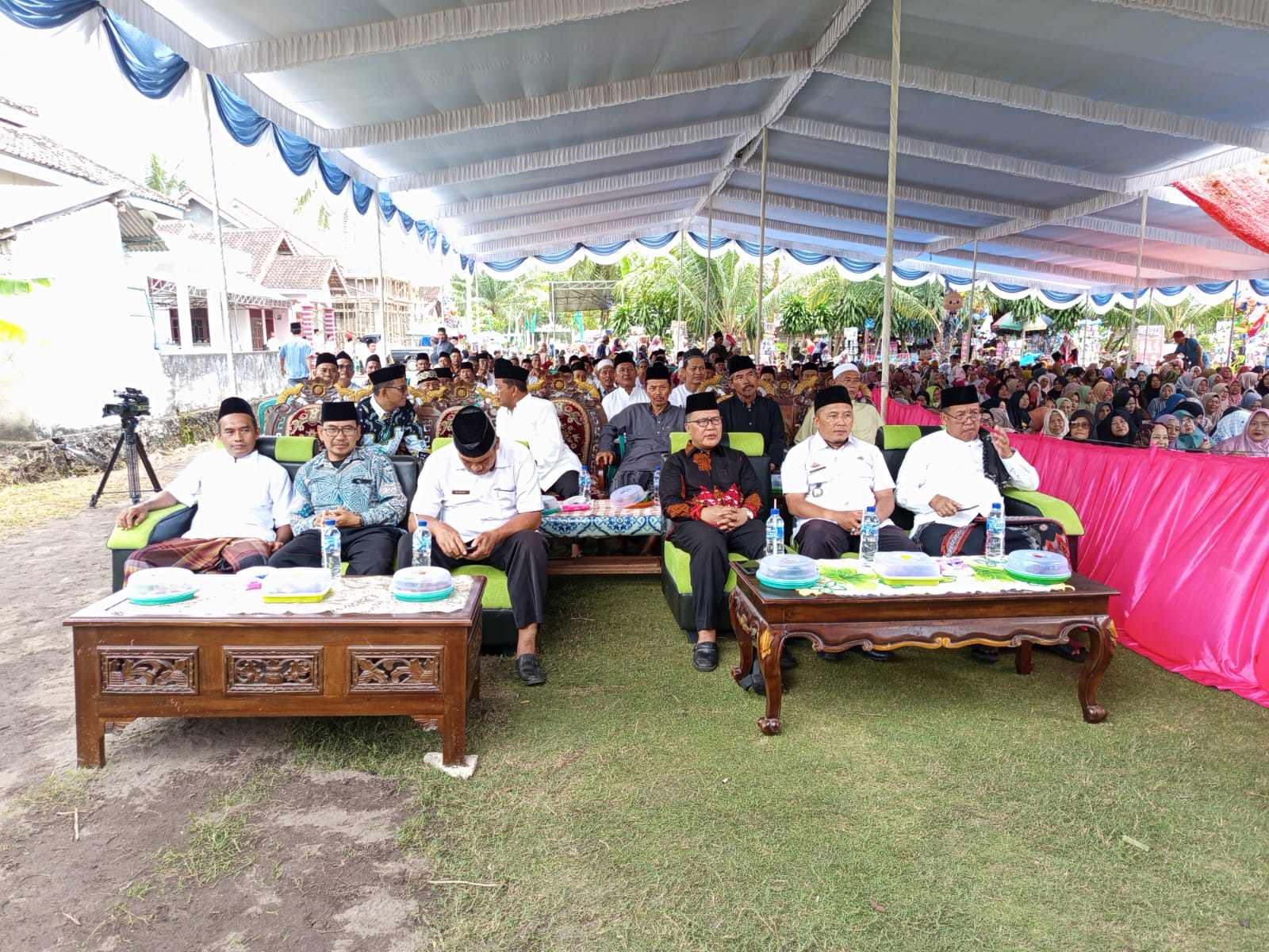 giat-camat-pasir-sakti-menghadiri-pengajian