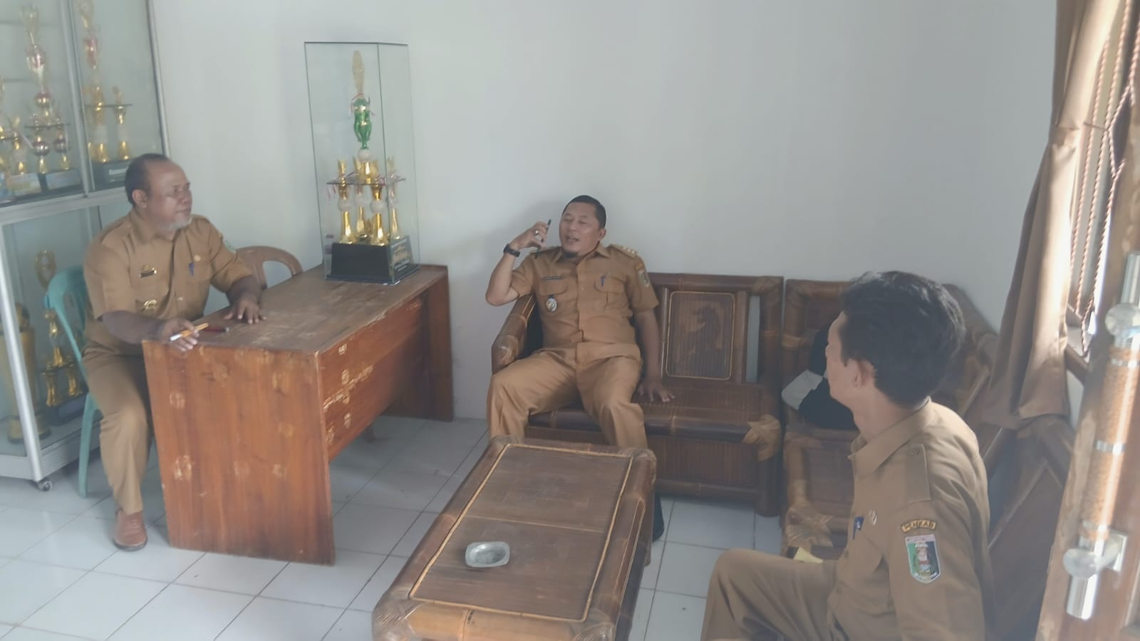 camat-pasir-sakti-laksanakan-sosialisasi-dan-pendataan-program-bedah-rumah-di-desa-mulyosari